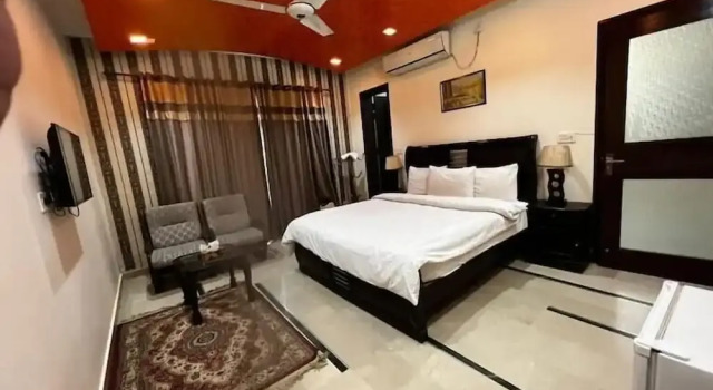 Galaxy Residency Family Guest House, Rezervasyon Misafirhane Gulshan-E-Jamal kahvaltılı oteller, Kahvaltı