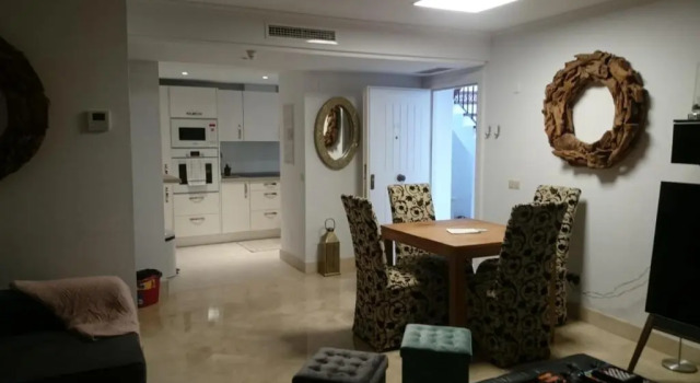 White Pearl Beach L2, Забронировать Отель Отели Марбелья с бассейном, рядом с Теннисный и спортивный клуб Don Carlos, Бассейн
