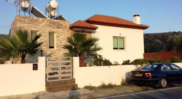 The Old Olive Tree House, Boek Hotel Pissouri Limassol