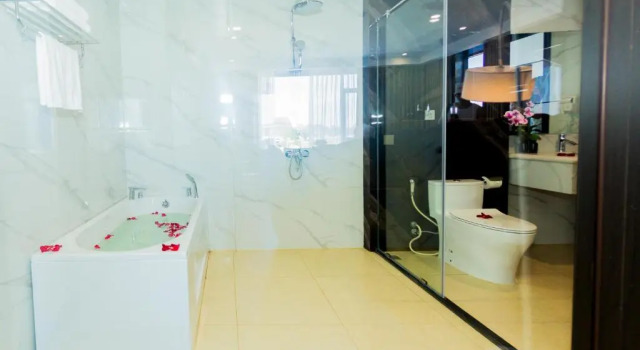 Люкс DIAMOND HOTEL VÂN ĐỒN