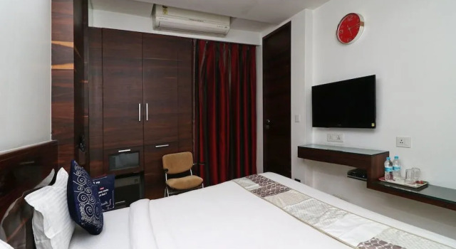 OYO 9536 Bee For Home Stay