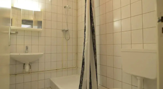 Апартаменты Homely Apartment in Schin op Geul With Terrace