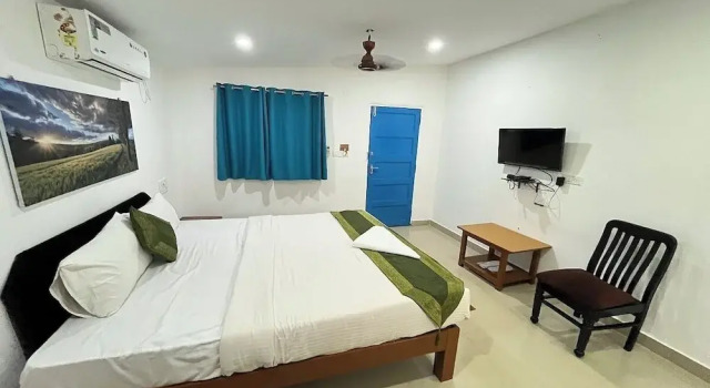Номер Premium с балконом и с видом на бассейн Dom Pedros Haven Resort - Tranquil Retreat by the Sea
