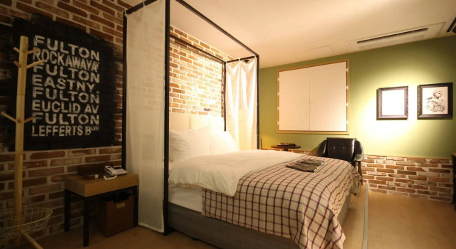 25 Hours Hotel