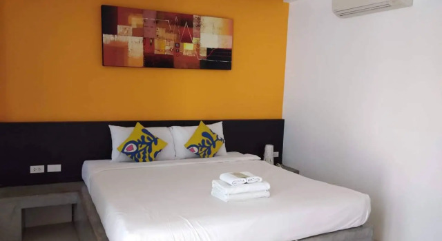 Двухместный номер Deluxe с видом на бассейн The Fong Krabi resort