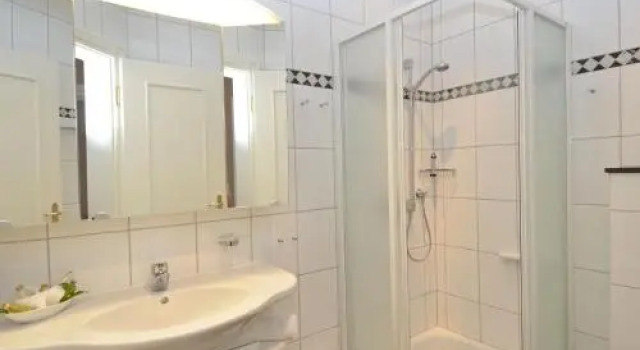 Villa Fernsicht - Apt. 08, Забронировать Вилла Остзебад-Зеллин Рюген, рядом с Спа-центр Inselparadies