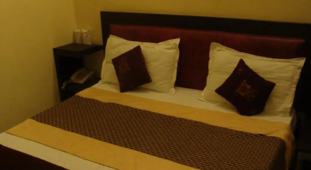 Номер Executive Hotel Abhinandan Grand