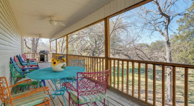 Коттедж 'pecan Creek Haus' Lake LBJ Retreat w/ Boat Dock!