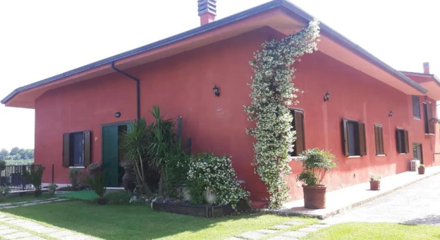 Villa Daniela, Buchen Sie Villa Piccilli 