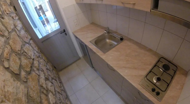 Двухместный номер Economy с балконом и с красивым видом из окна Riviera Rooms