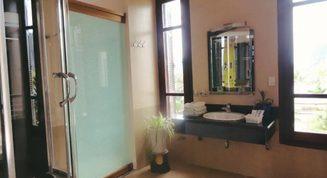 Номер Standard Hạ Long Lily Homestay