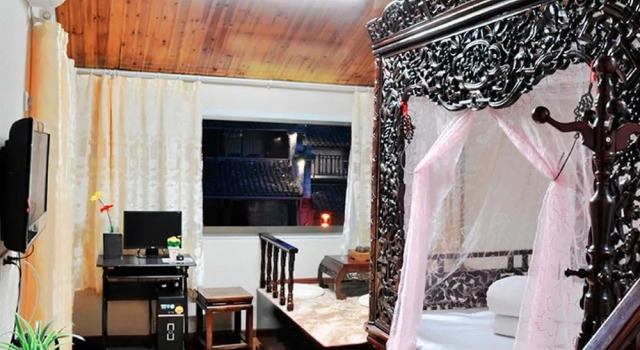 Xitang Wanghelou Inn