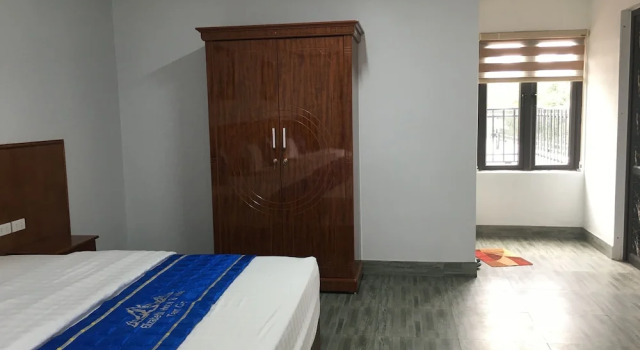 Трёхместный номер Standard с балконом и с видом на горы Elizabeth Hotel Tam Coc