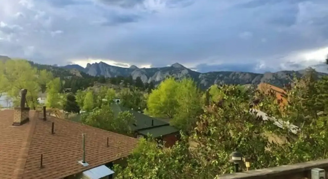 Люкс Deluxe Misty Mountain Lodge