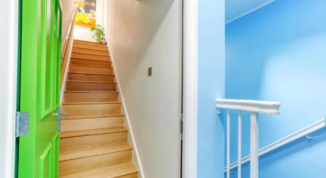 Апартаменты Central Bright 3 Bed Flat with Pool & Parking
