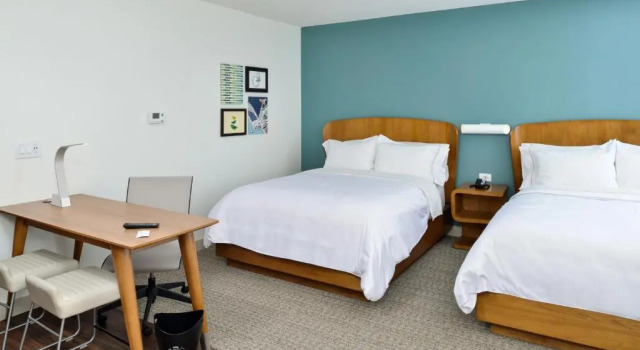 Двухместный люкс c 1 комнатой Element by Marriott North Kansas City