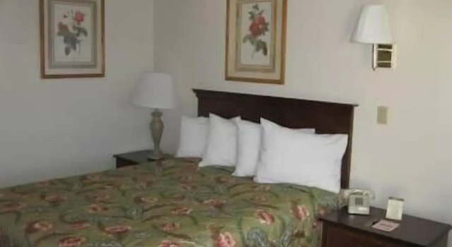 Номер Standard Sunrise Inn