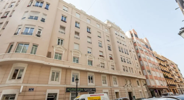 Valencia Flat Rental - City Center Estacion del Norte, Забронировать Апартаменты/квартира Эшампле 