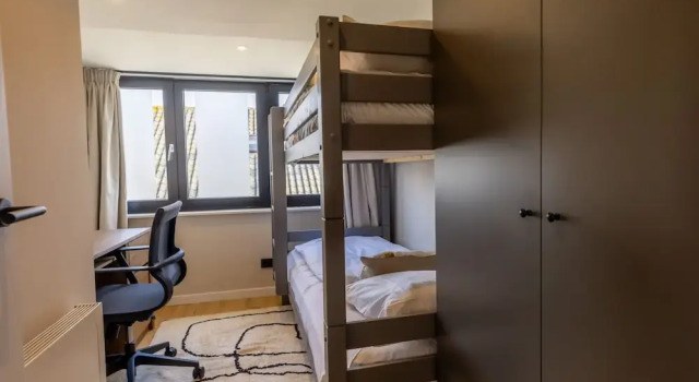 Modern Family Apartment With Balcony and Parking, Book Apartment Cadzand 
