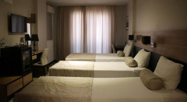 Standardowy dwuosobowy pokój Kalevera Hotel