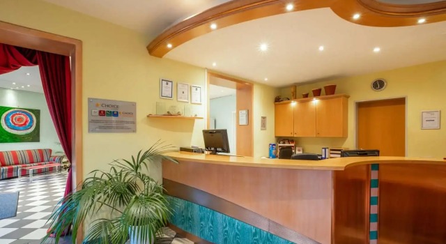 Quality Hotel Bielefeld, Забронировать Отель Зеннештадт Билефельд