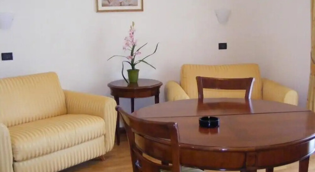 Hotel Villa Cirigliano, Rezerwuj Hotel Hotele w Tursi ze śniadaniem, Śniadanie