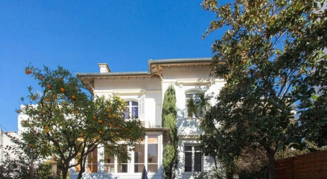 Villa With 7 Bedrooms in Cannes, With Wonderful City View, Furnished G, Забронировать Вилла Виллы Канн, рядом с La Californie, Вилла