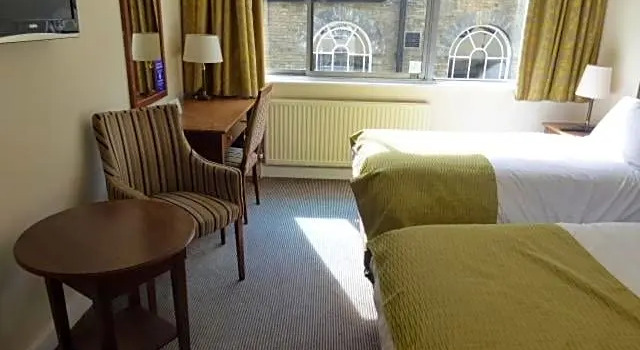 Номер Standard White Hart Hotel by Greene King Inns