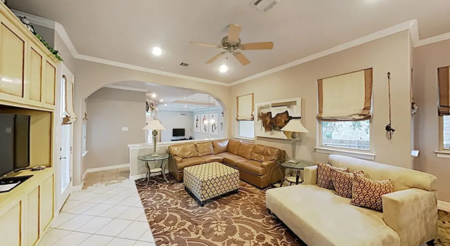 West Lake Wonder W/ Private Pool & Outdoor Kitchen 6 Bedroom Home, Rezervasyon Villa Austin Greater Austin