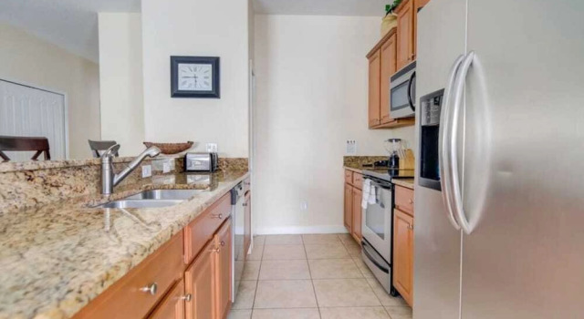 Paradise Palms 5 bed / +3 bathrooms townhome