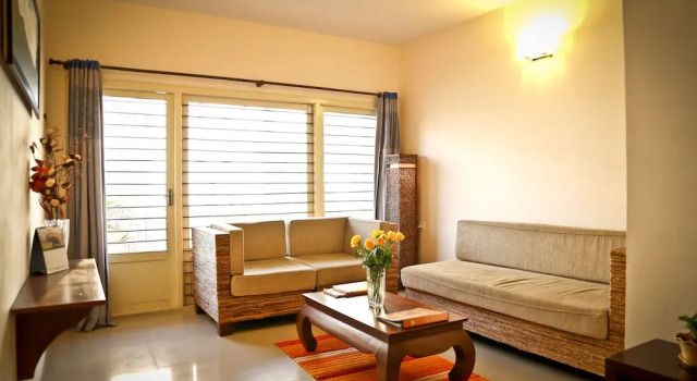 Семейный люкс с 2 комнатами с балконом Maple Suites Serviced Apartments