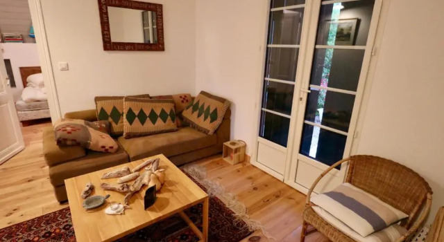 Lovely renovated cottage 150m from the beach, Prenota Casa vacanze Hotel a Aquitania con parcheggio, Parcheggio