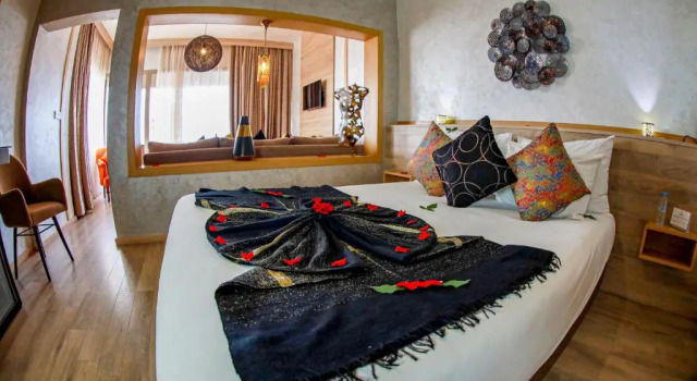 Люкс Deluxe Mabrouk Hotel And Suites