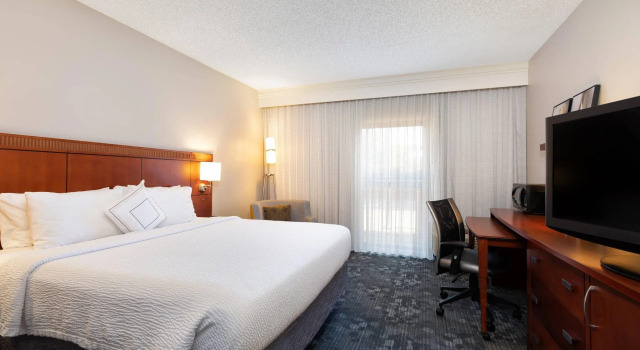 Двухместный номер Standard Courtyard by Marriott Dallas-Fort Worth/Bedford
