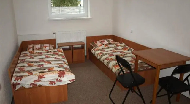 Hostel Hutnik, Забронировать Хостел Хостелы Swietokrzyskie Moutains, Хостел