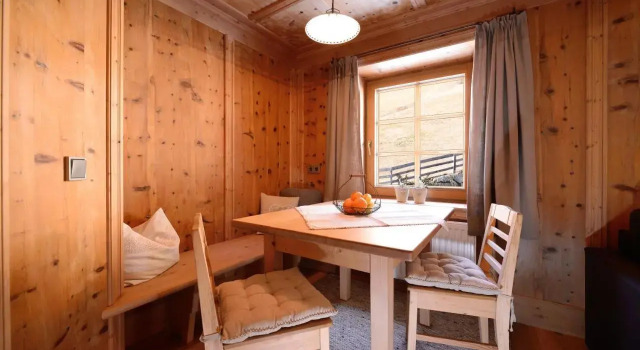 Peisserhof, Rezerwuj Hotel Hotele w Tyrol z parkingiem, Parking