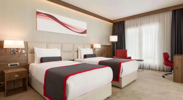 Двухместный номер Deluxe с видом на море Ramada by Wyndham Beylikduzu