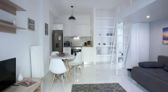 Victoria Square, Cozy and Stylish Apartment