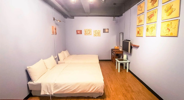 Четырёхместный номер Standard DongNing Atlas Hotel