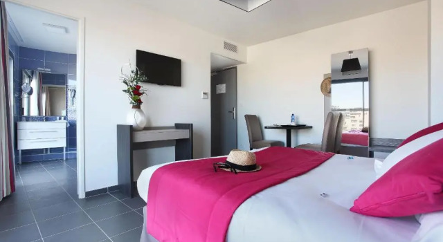 Студия с балконом Apparthôtel Odalys City - Marseille Centre Parc Chanot Vélodrome