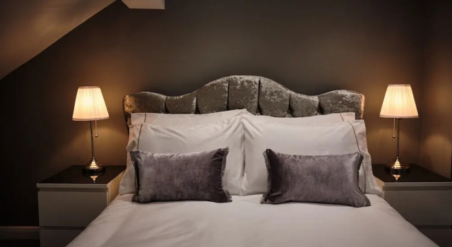Коттедж Luxury The Townhouse Simple2let Serviced Apart