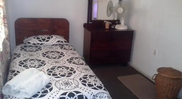 Одноместный номер Economy c 1 комнатой Dayspring Lodge