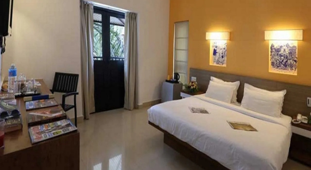 Keys Resort - Ronil, Goa, Rezerwuj Hotel Hotele w Calangute z parkingiem, Parking