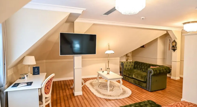 Camera tripla Deluxe Grant Boutique Hotel