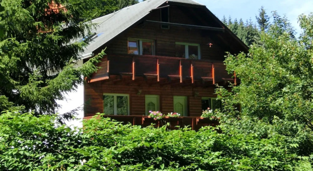 Апартаменты с балконом Luxurious Apartment in Heubach Germany in the Forest