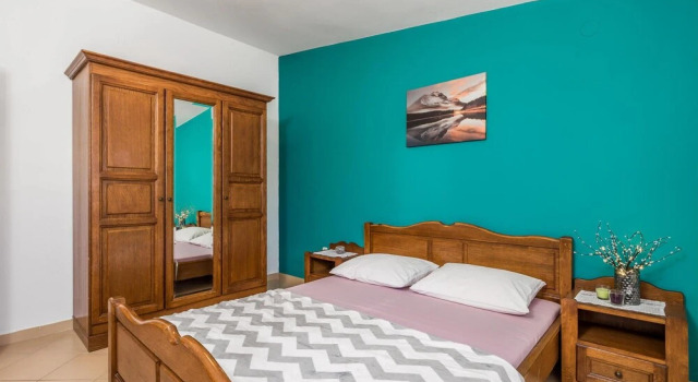 Stunning Apartment in Pag With Wifi and 2 Bedrooms, Book Lejlighed Pag Pag øen