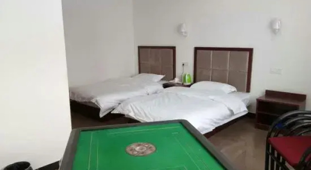 Xinzheng Yujiayu Express Hotel (Shuanghu Avenue Engineering College), Book Hotel Zhengzhou Henan