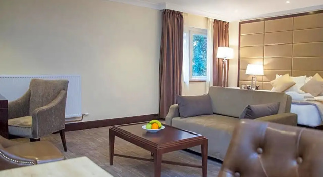 Семейный номер Standard Ramada by Wyndham Birmingham Solihull