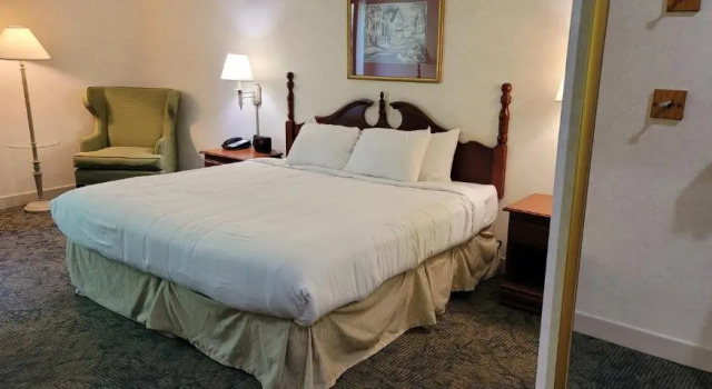 Номер Standard Spark By Hilton Newcomerstown