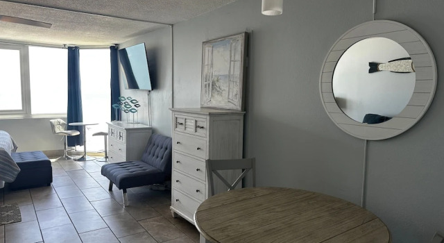 Beach Front Ocean View Condo - Top of the Gulf 615, Забронировать Апартаменты/квартира Панама-Сити Панхэндл Флорида, рядом с Загородный клуб "Сигнал Хилл"